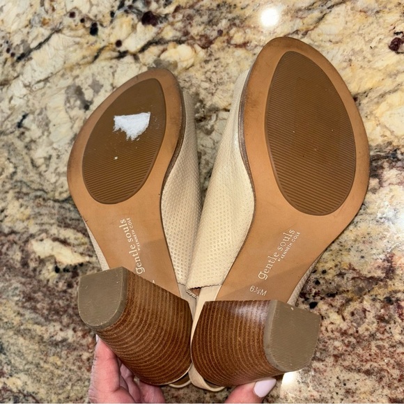 Gentle Souls Cream Peep-Toe Block Heels - Picture 7 of 8